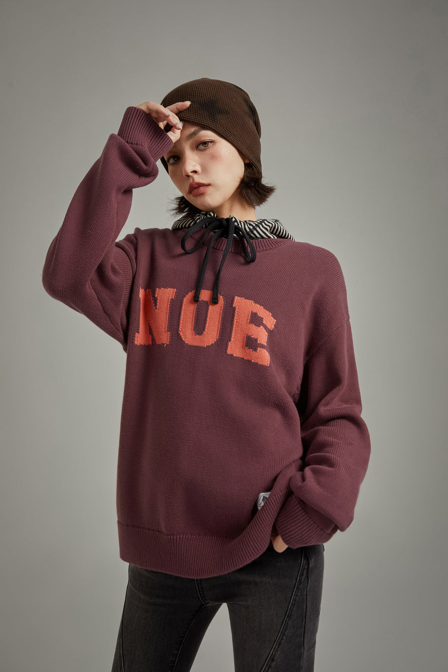 CHUU Lettering Loose Knit Sweater