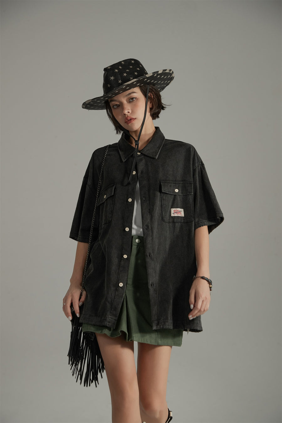 CHUU Front Pockets Design Loose Fit Short Sleeve Shirt