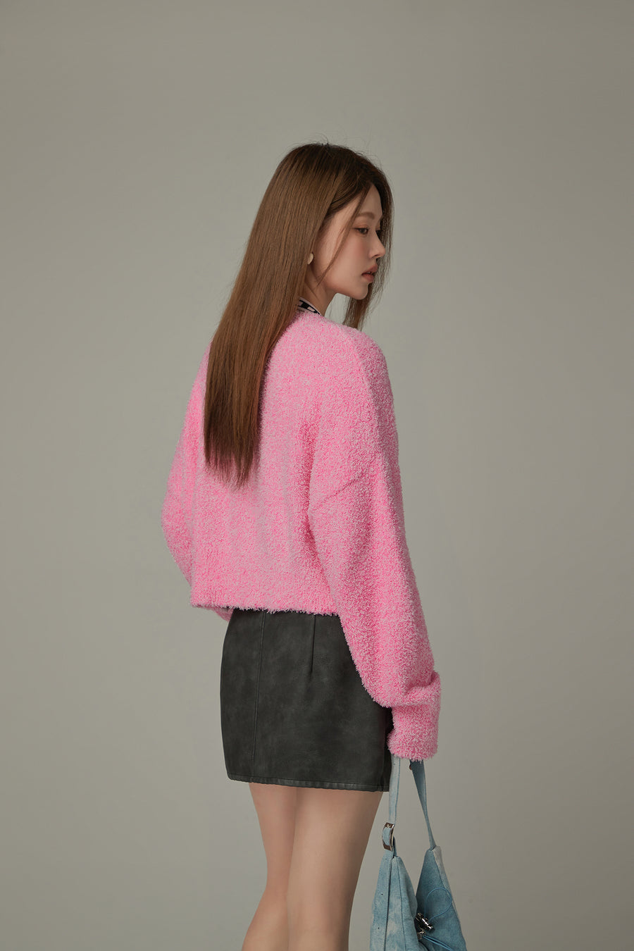 CHUU Cherry Crop Knit Sweater