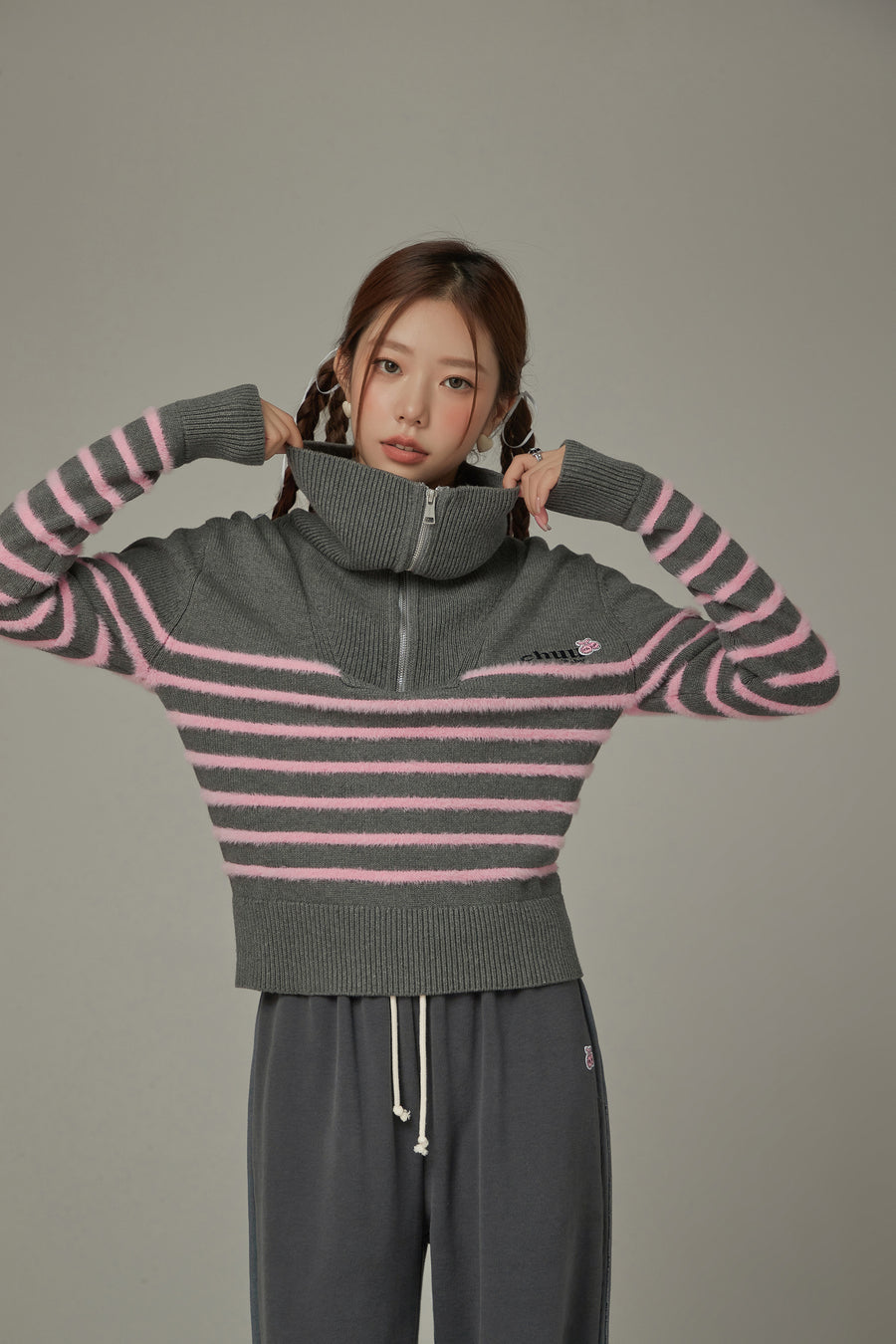 CHUU Big Collar Striped Knit Sweater