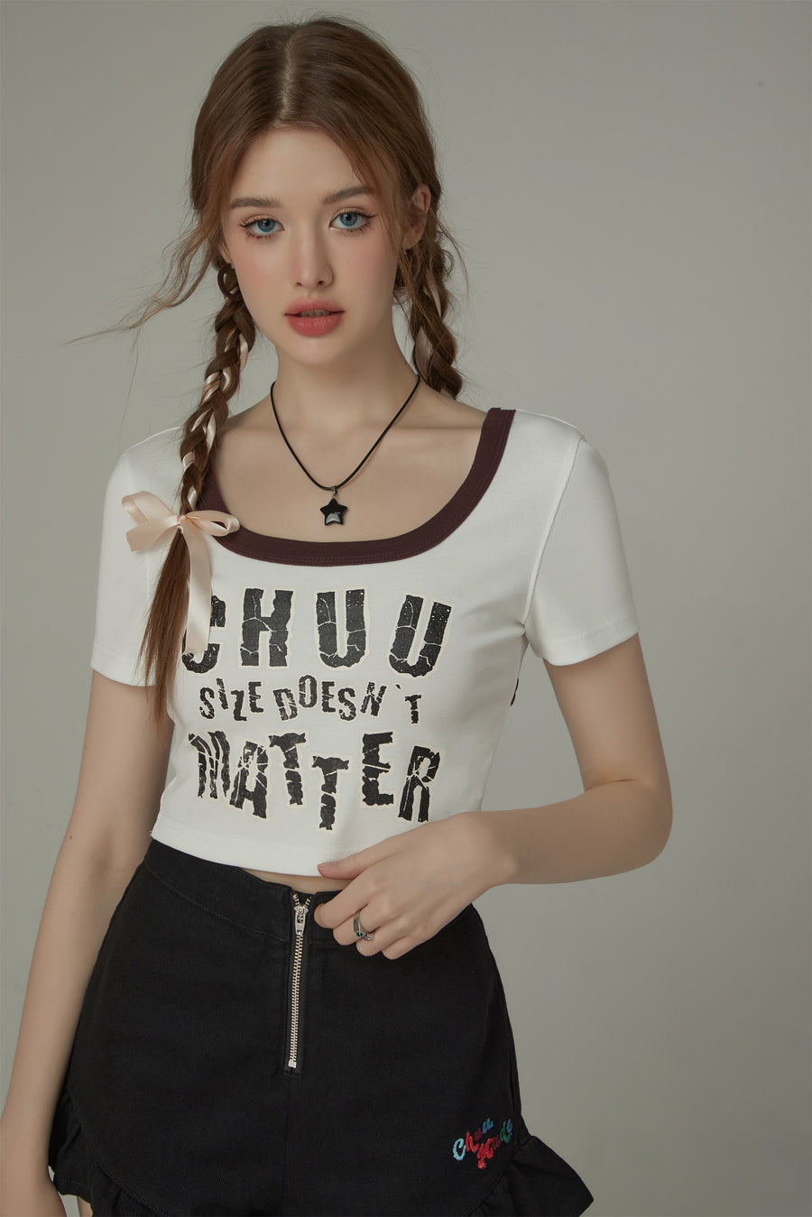 CHUU Chuu Size Doesnt Matter U-Neck Cropped T-Shirt