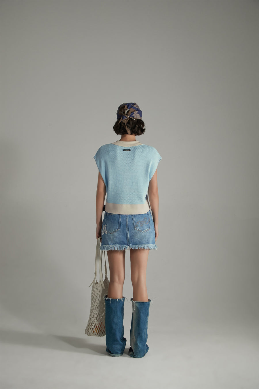 CHUU V-Neck Eyelet Knit Vest