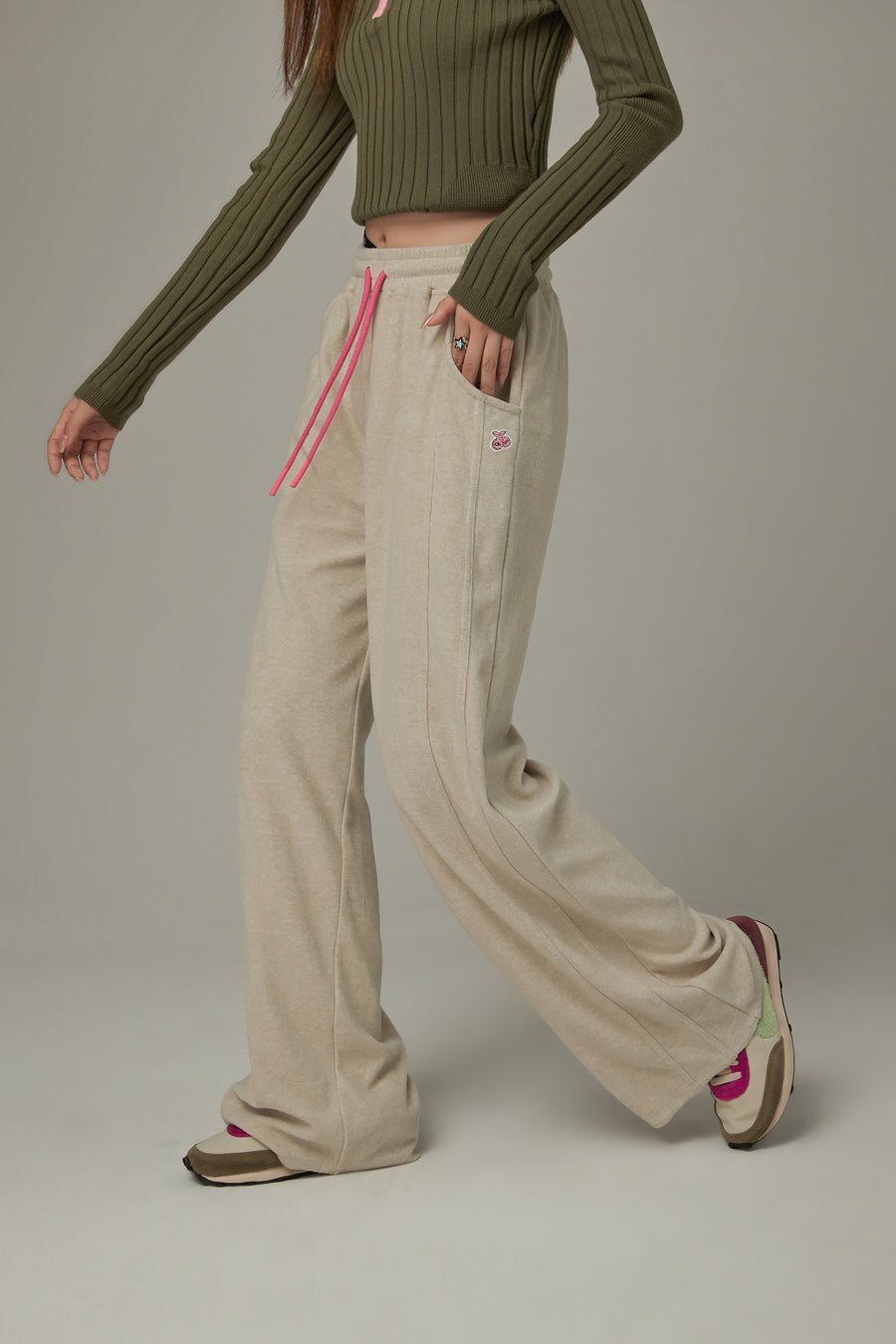 CHUU Elastic Casual Wide Pants