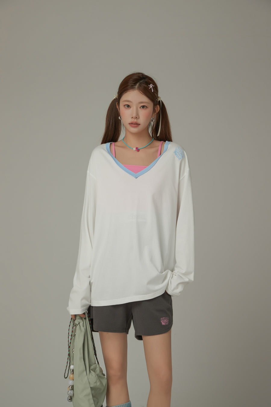 CHUU Color V Neck Loose Fit Long Sleeve Basic T-Shirt