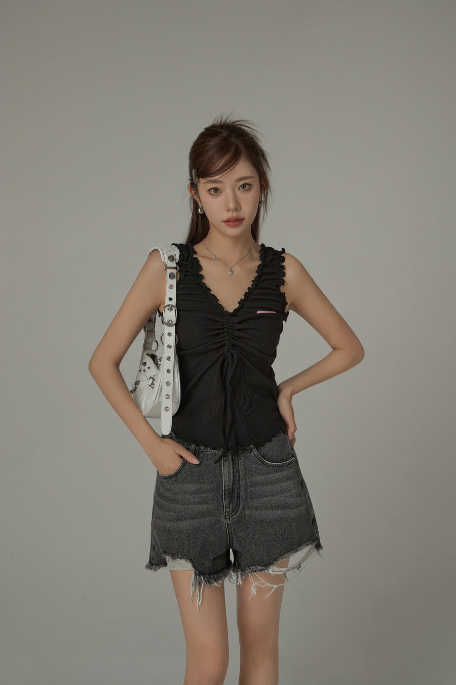 CHUU Ruffle Shirring Sleeveless Top