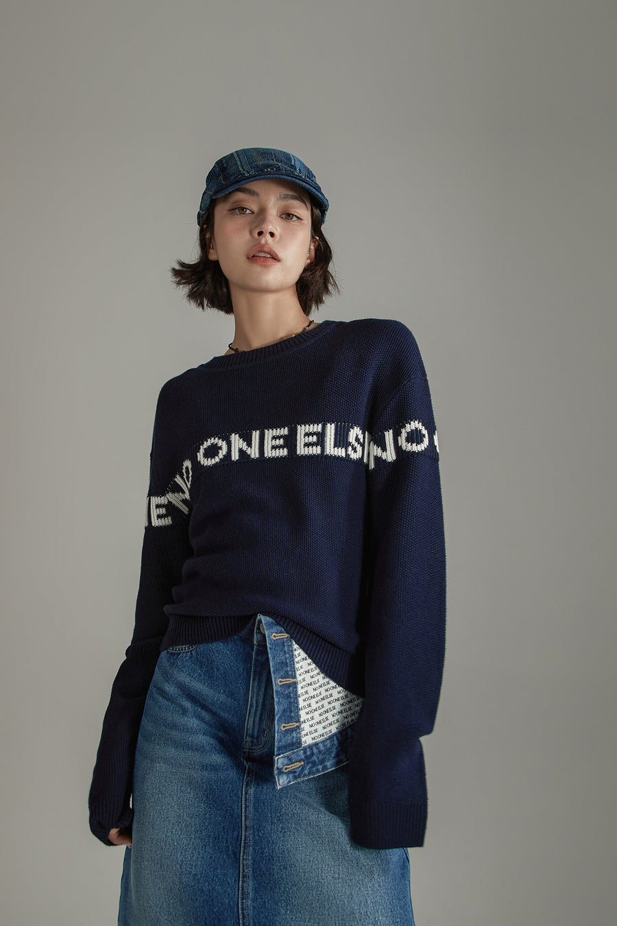 CHUU Logo Lettering Basic Knit Sweater