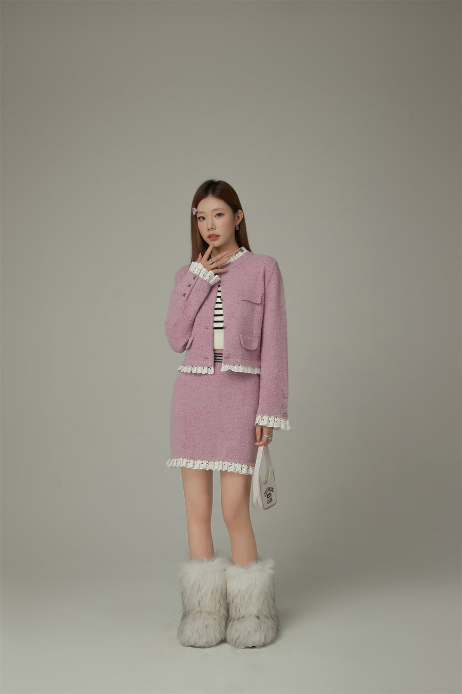 CHUU Lace Heart Button Cardigan