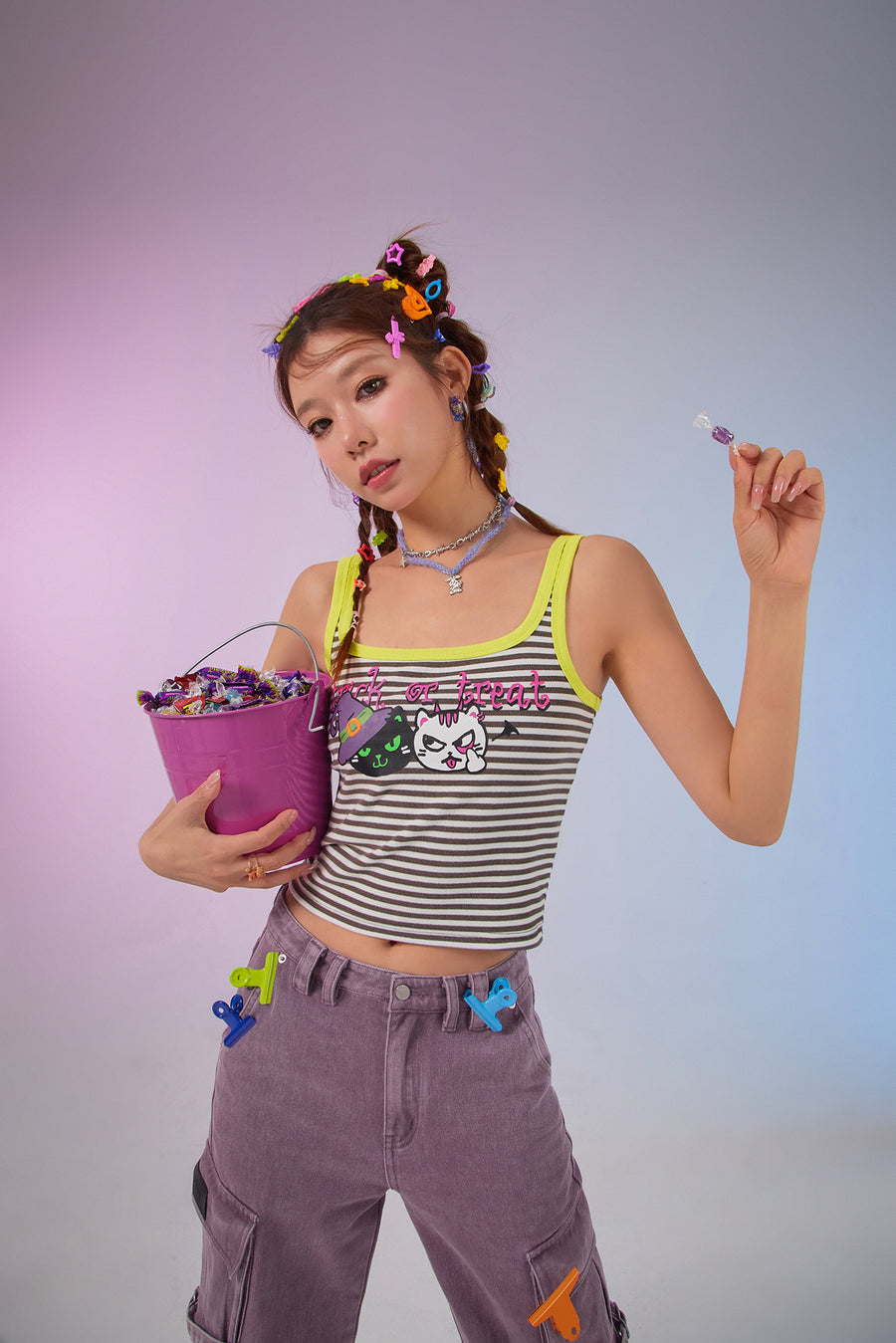 CHUU Character Color Line Stripe Sleeveless Top