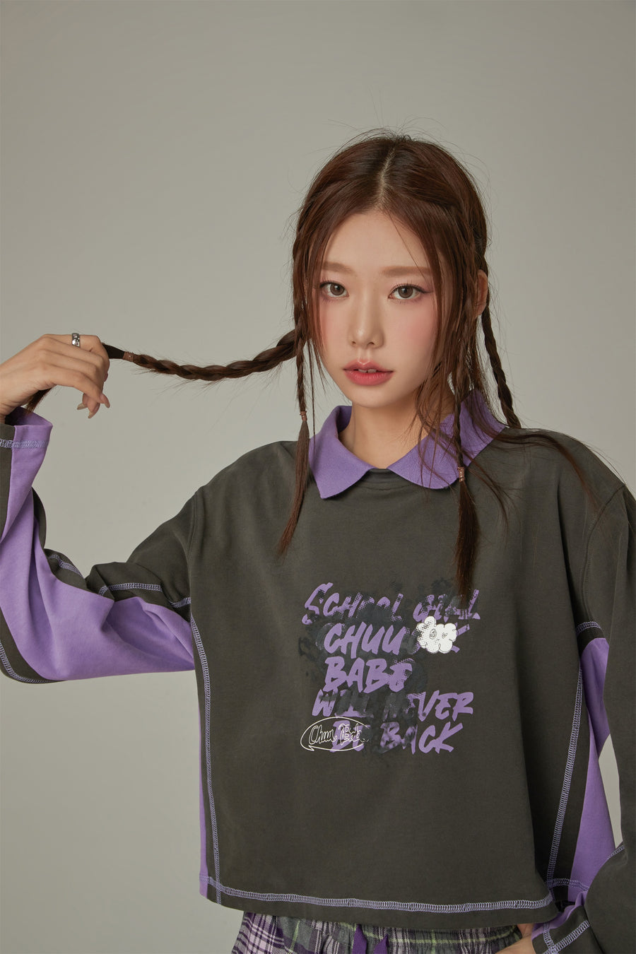 CHUU Colo Lettering Stitched Boxy T-Shirt