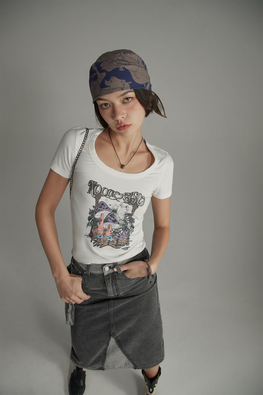 CHUU Printed Mushroom Vintage Slim T-Shirt