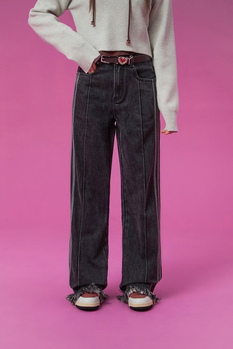 CHUU Lined Frayed Hem Denim Jeans