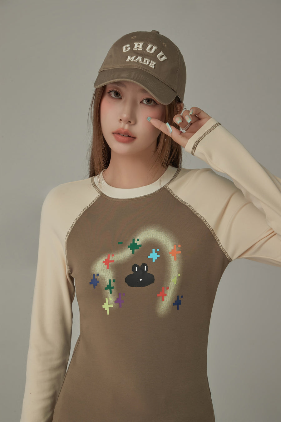 CHUU Character Pixel Stars Color Long Sleeve T-Shirt