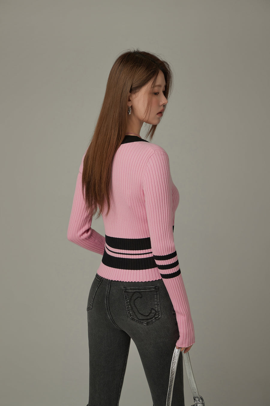 CHUU V-Neck Ribbed Knit Sweater