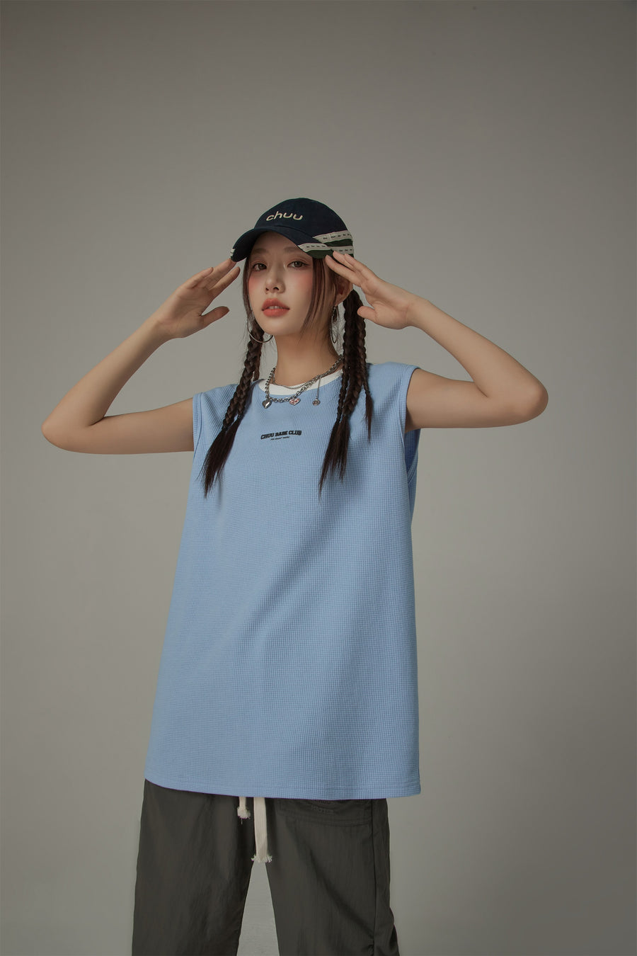 CHUU Simple Waffle Loose Fit Sleeveless Mid Length T-Shirt