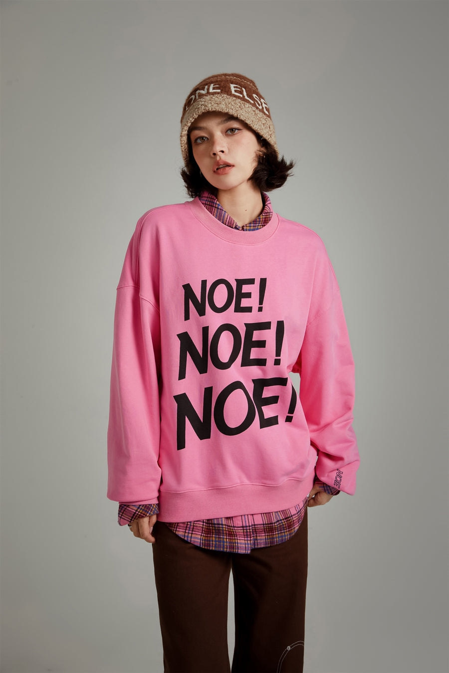 CHUU Logo Lettering Boxy Sweatshirt