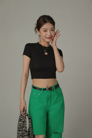 Basic Star Cut Out Short Sleeve Cropped T-Shirt