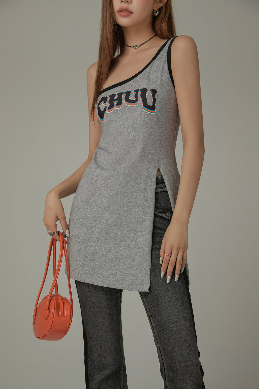 CHUU Slit Color Open Shoulder Sleeveless Top