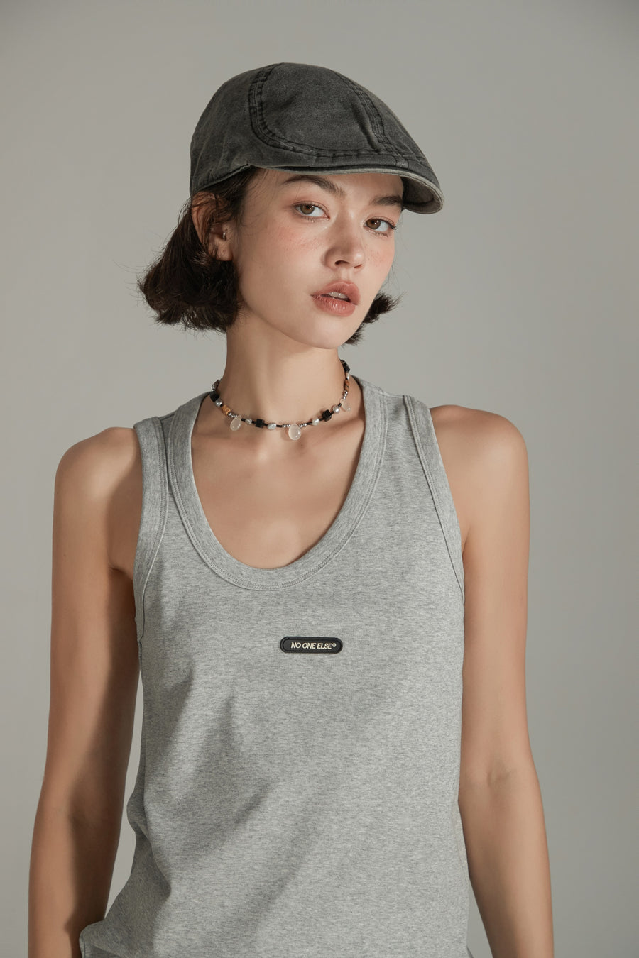 CHUU Basic Simple Sleeveless T-Shirt