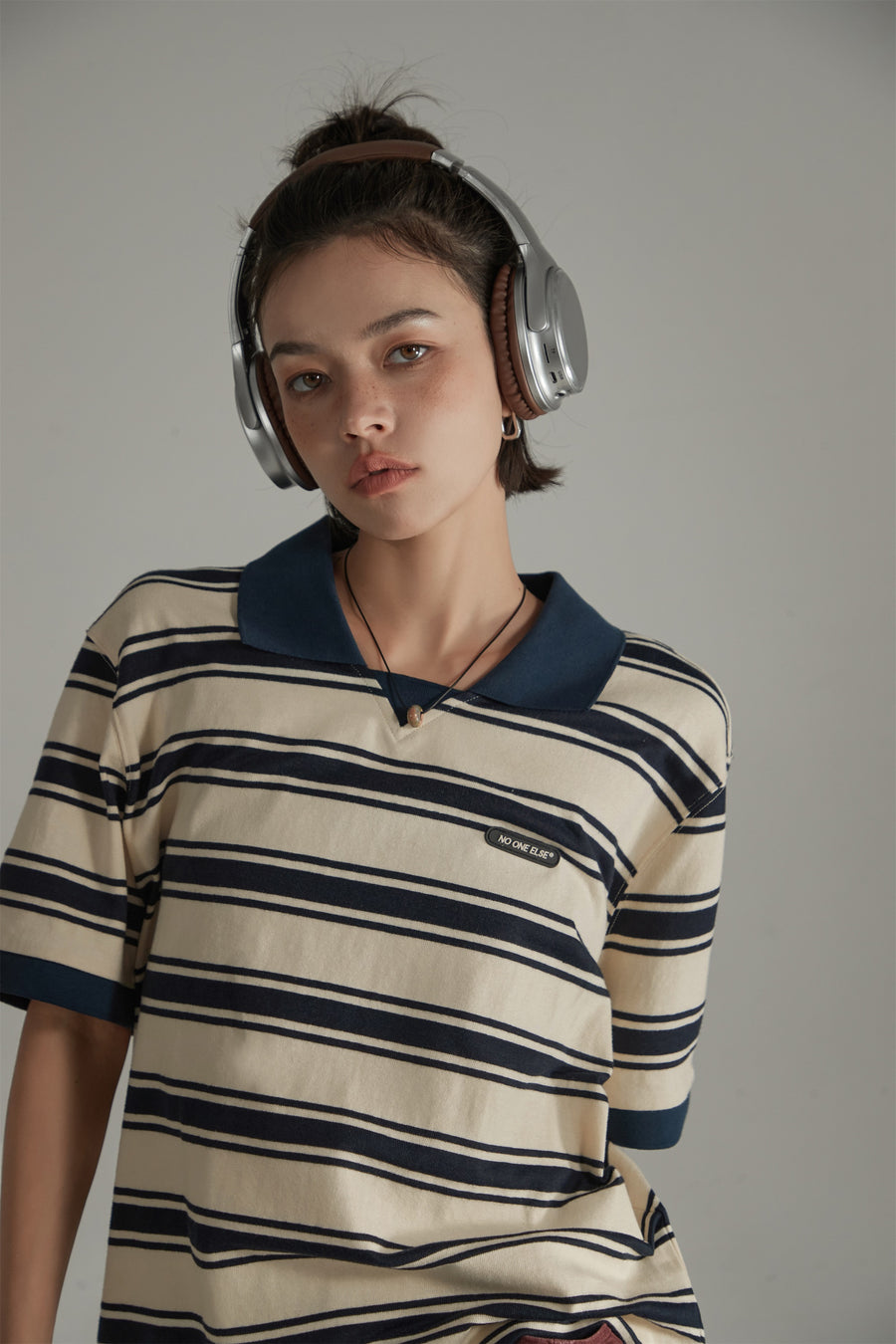 CHUU Retro Collar Stripe Short Sleeve T-Shirt