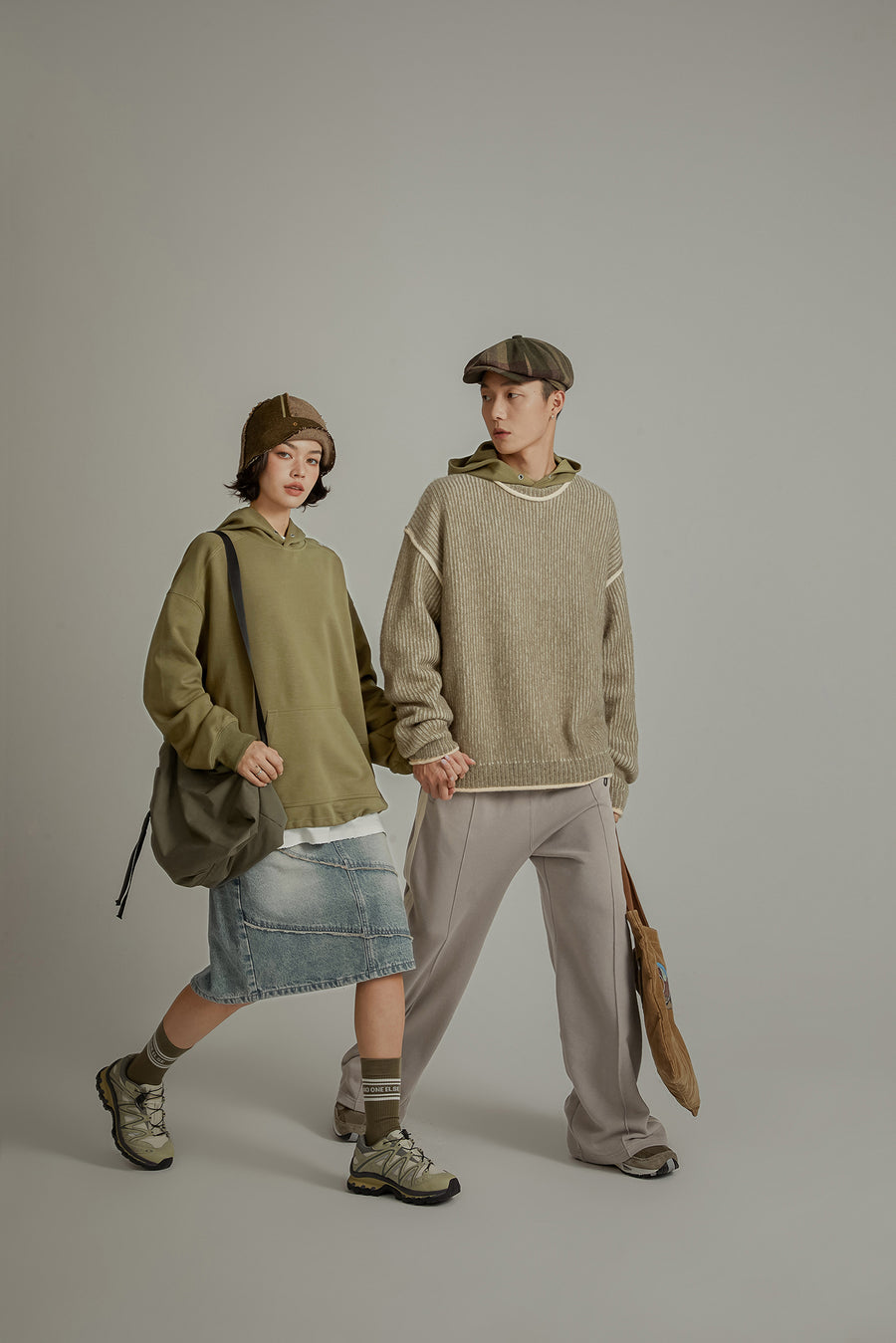 CHUU Line Color Combination Loose Knit Sweater