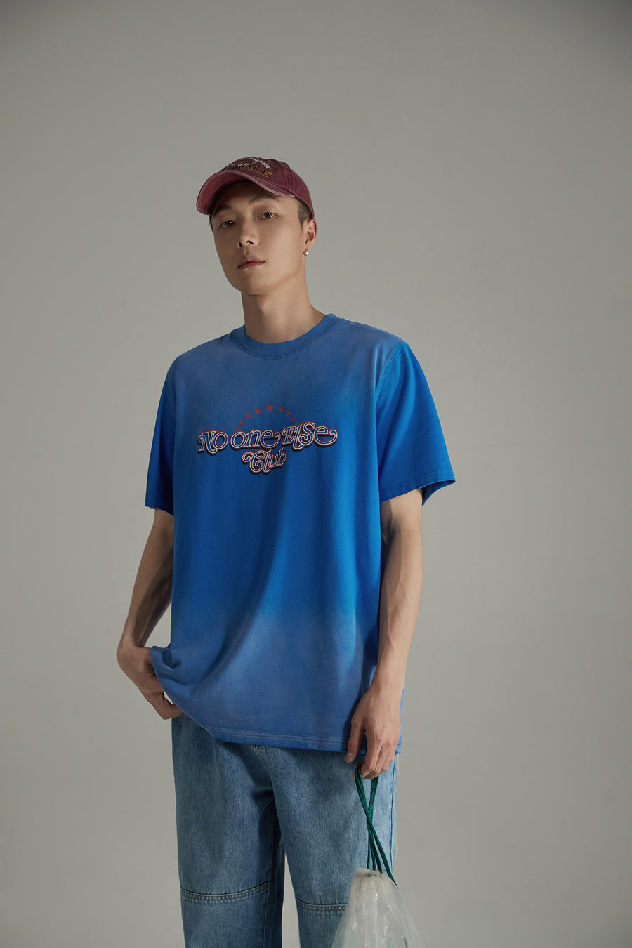 CHUU Noe Club Stars Printed Boxy Short Sleeve T-Shirt