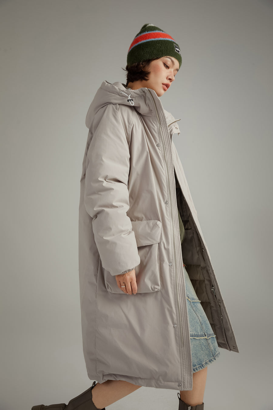 CHUU Hooded Logo Pocket Long Padded Coat