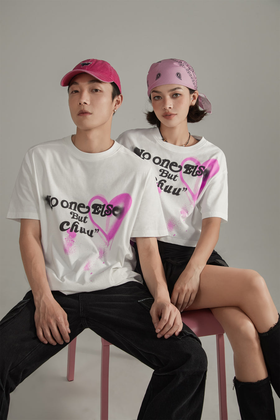 CHUU Collab Logo Heart Lettering T-Shirt