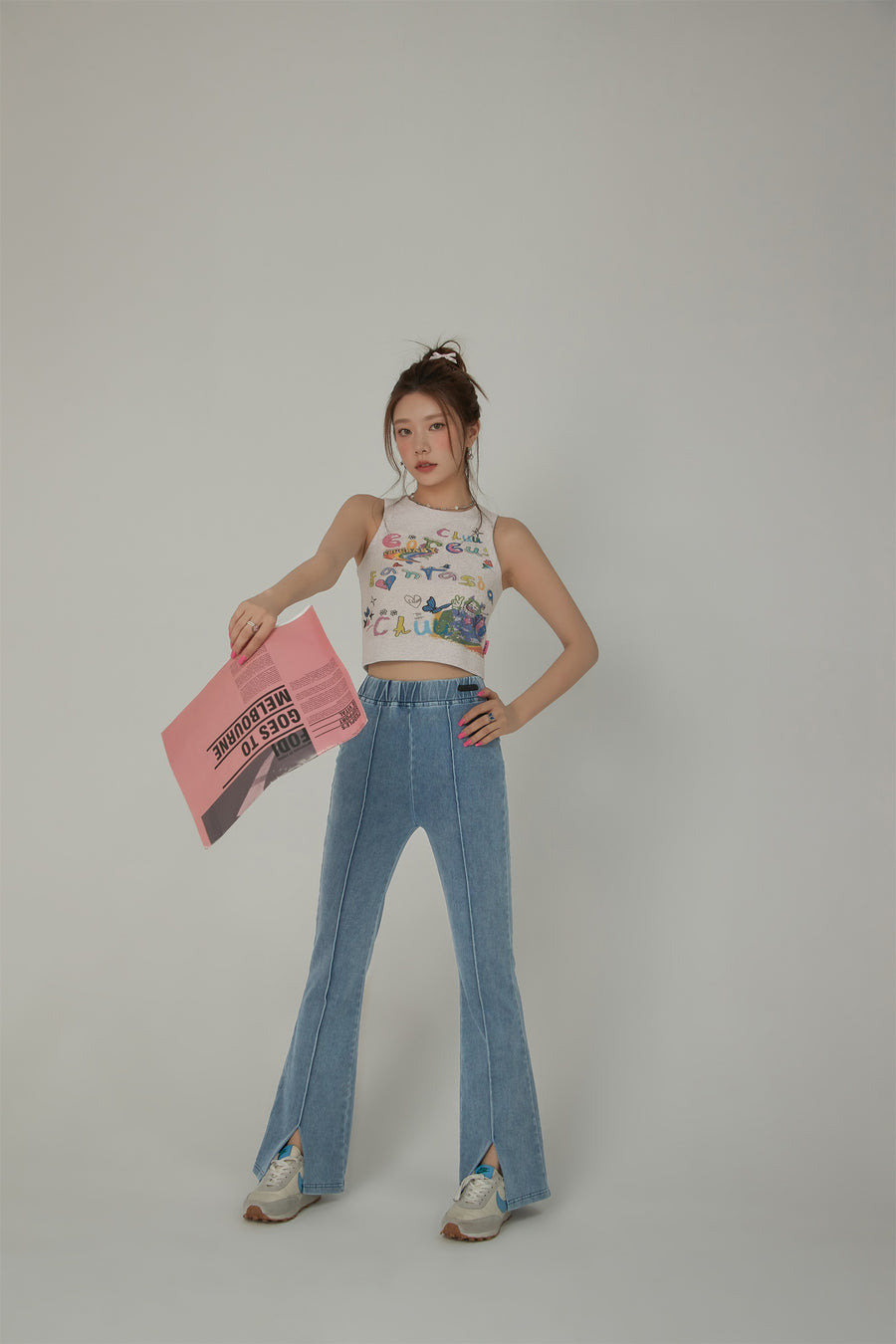 CHUU Elastic Waist Slit Semi Bootcut Pants