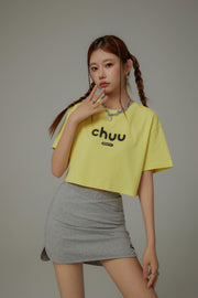 Chuu Lettering Logo Loose-Fitting Cropped Short Sleeve T-Shirt