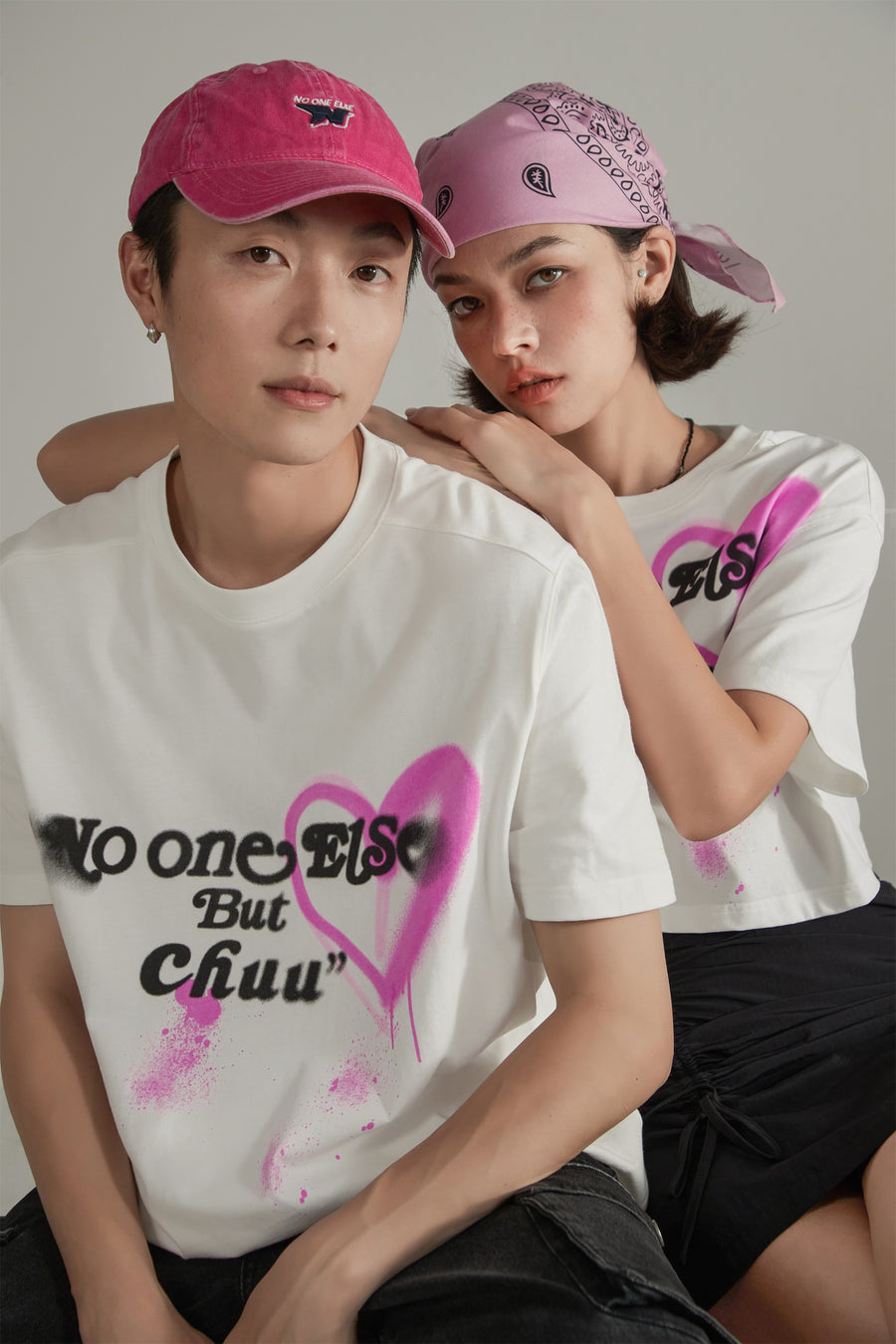 CHUU Collab Logo Heart Lettering T-Shirt