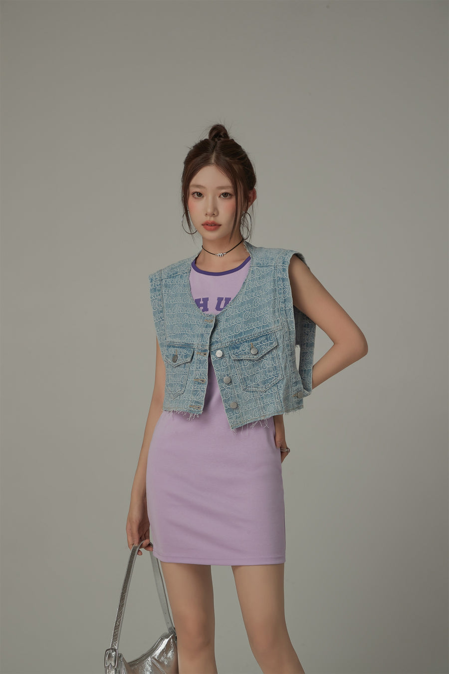 CHUU Fall In Love With Chuu Color Lined Sleeveless Mini T-Shirt Dress