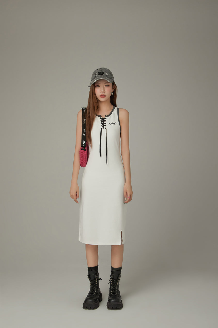 CHUU Lace Up Color Matching Sporty Long Dress