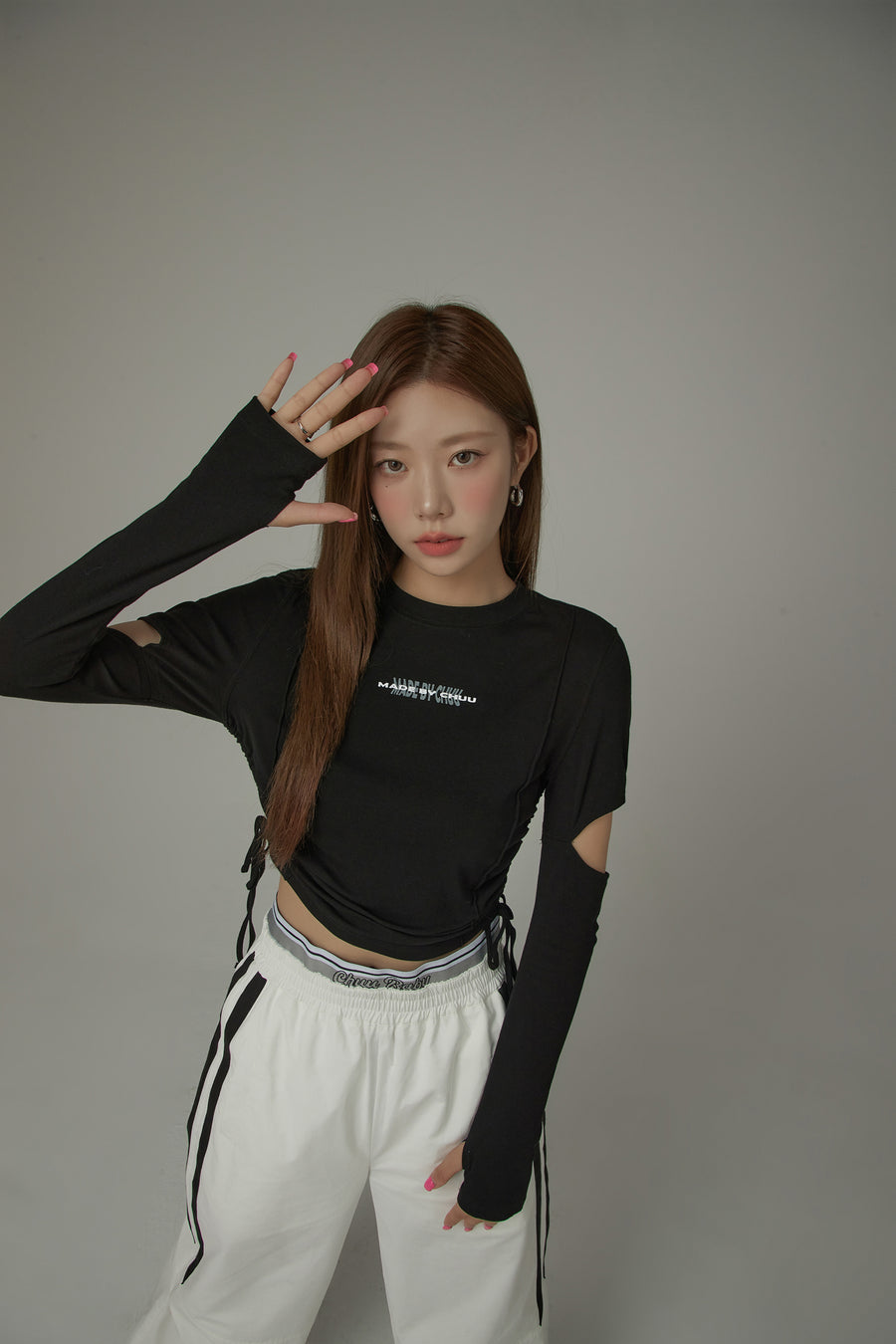 CHUU Waist Shirring Cutout Sleeves Top