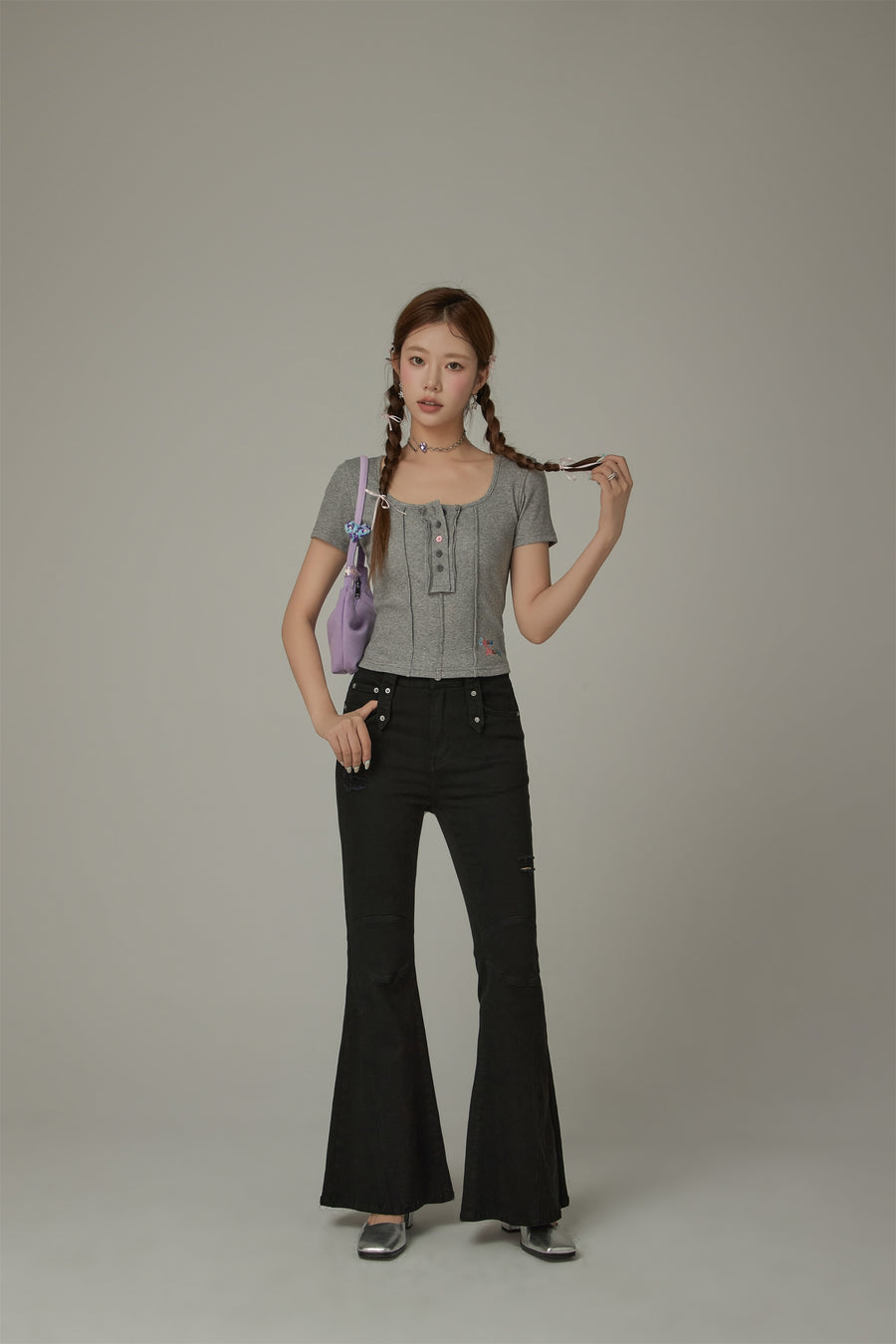 CHUU U-Neck Half Button Top