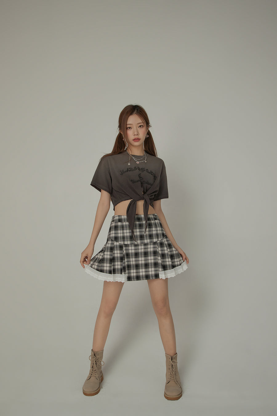 CHUU Gradient Short Sleeve Ribbon Tie Up Crop T-Shirt