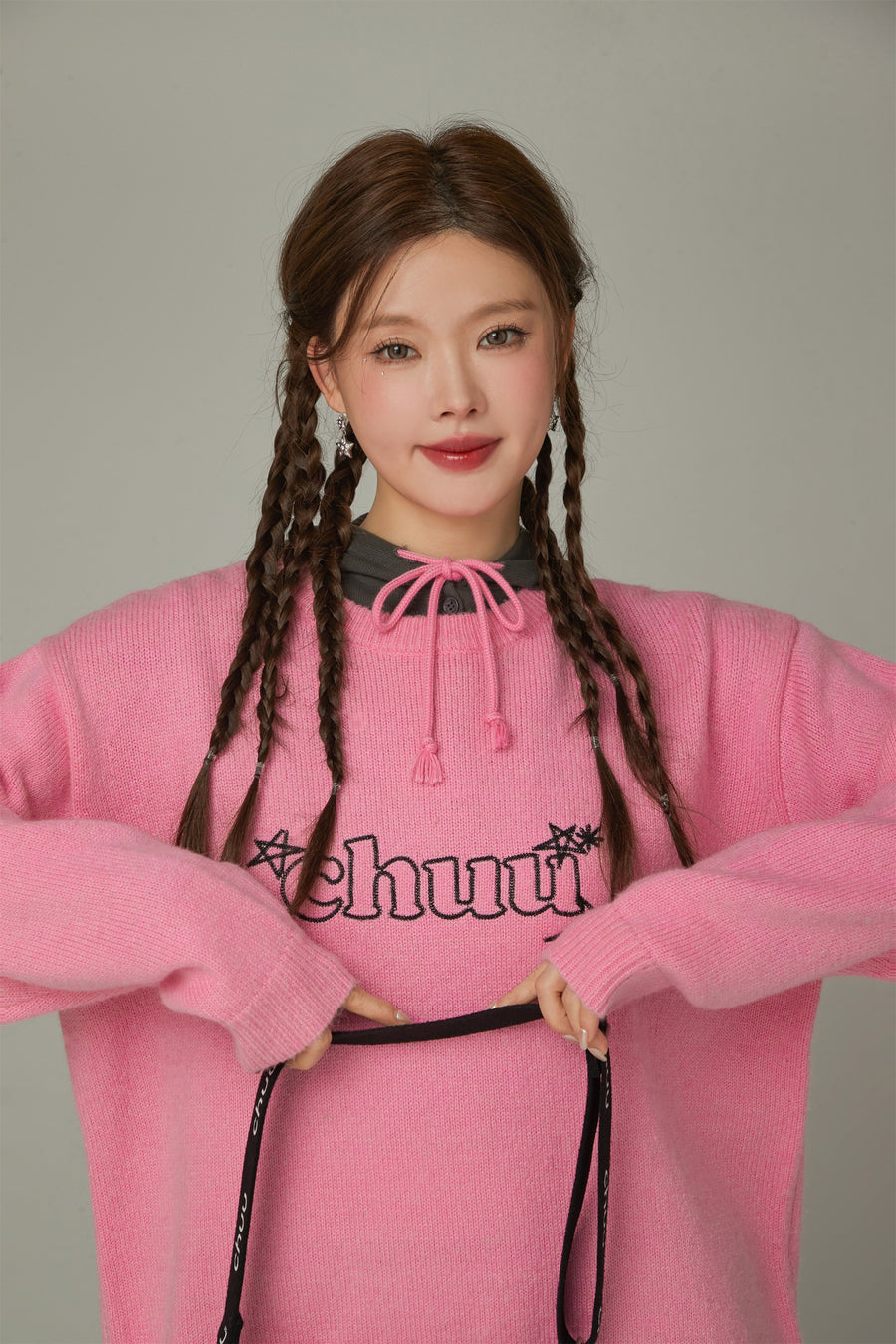 CHUU Logo Star Lettering Loose Fit Knit Sweater