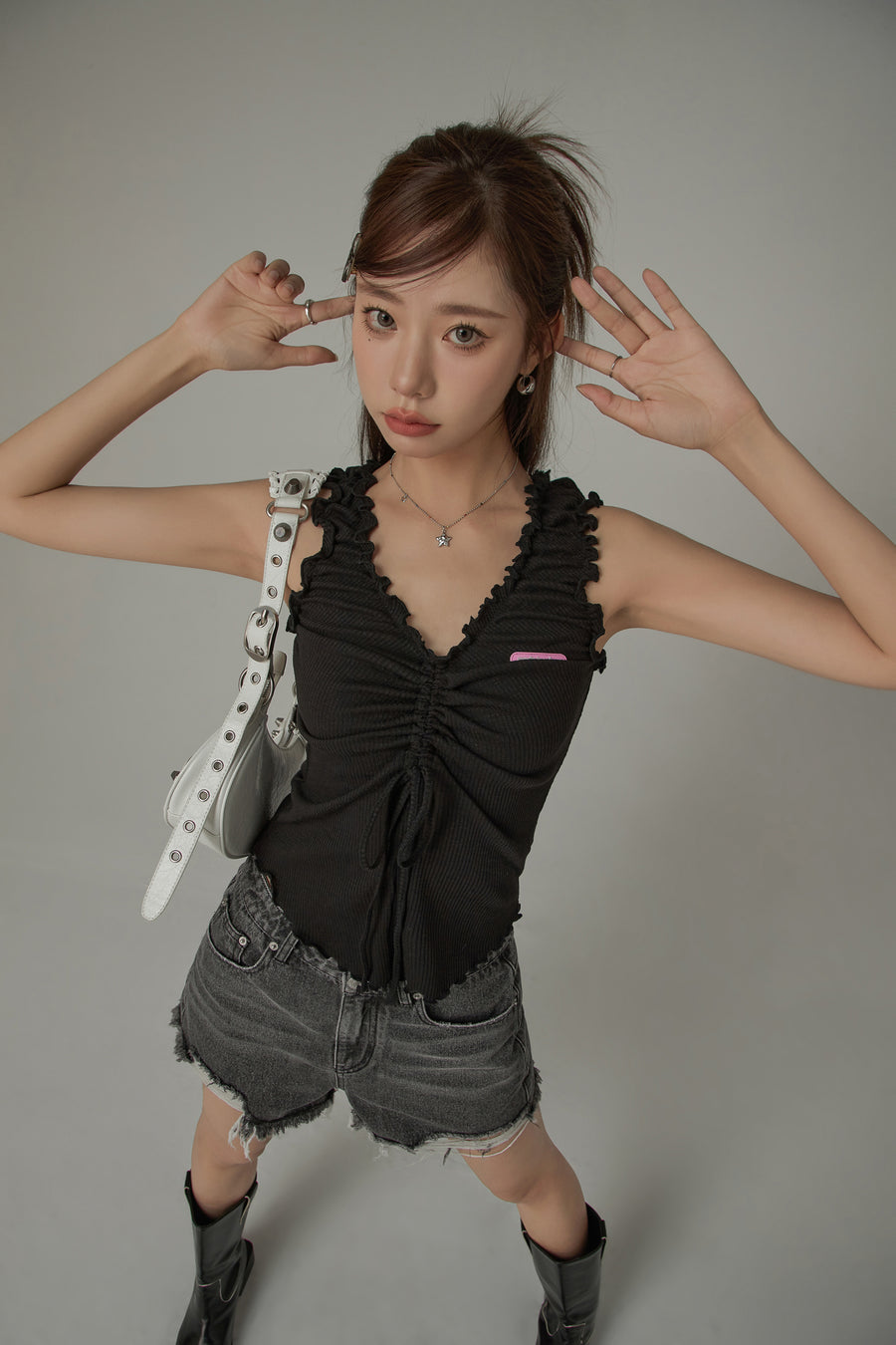 CHUU Ruffle Shirring Sleeveless Top