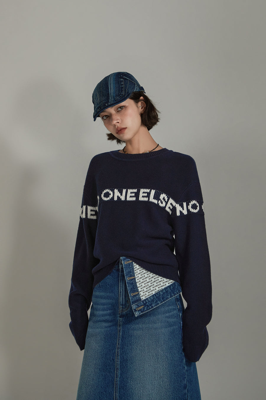 CHUU Logo Lettering Basic Knit Sweater