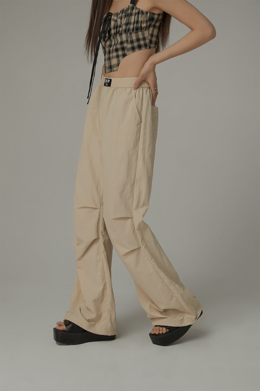 CHUU Loose Straight Wide Leg Casual Pants