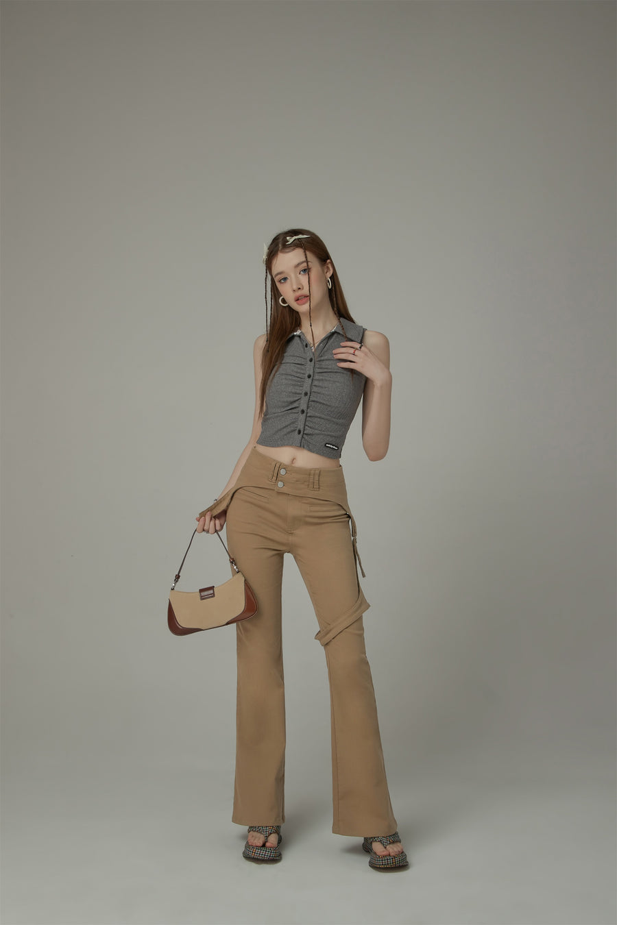 CHUU Double Button High Waisted Flared Semi-Bootcut Pants