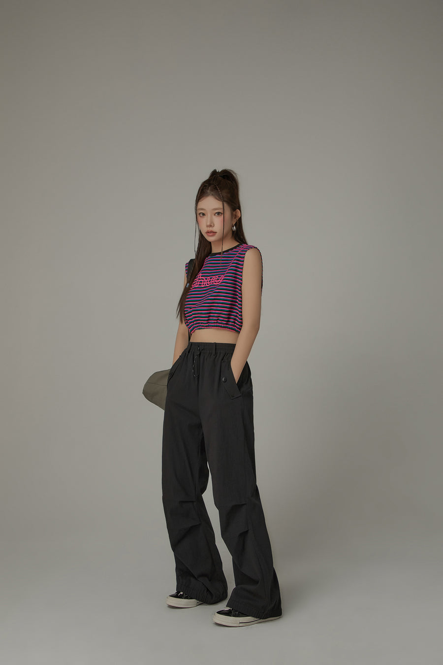 CHUU Casual High Waist Drawstring Wide Pants