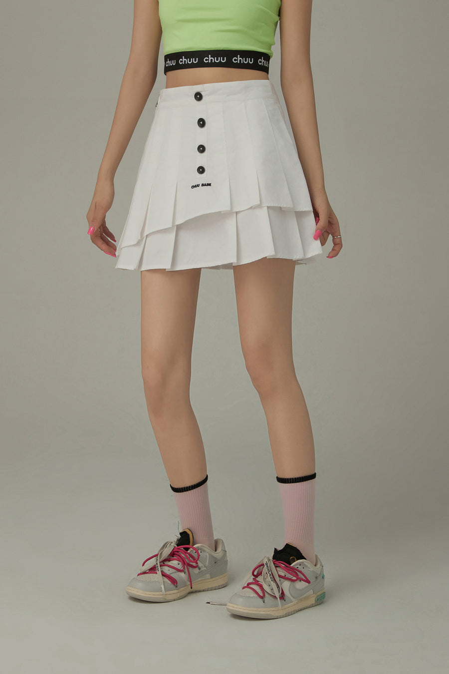 CHUU High Waisted Button Pleated Mini Skirt