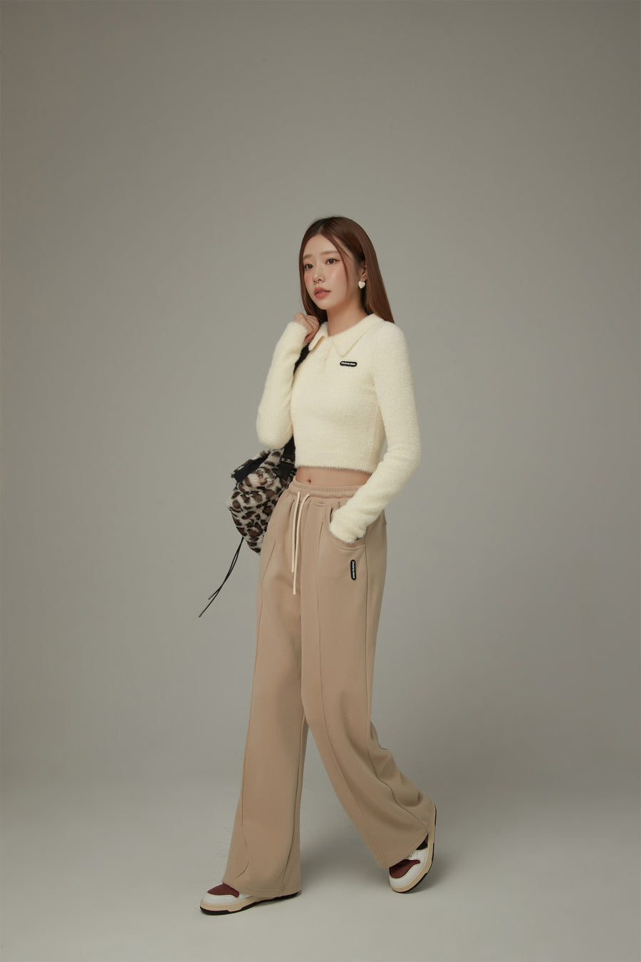 CHUU Polo Neck Crop Knit Top