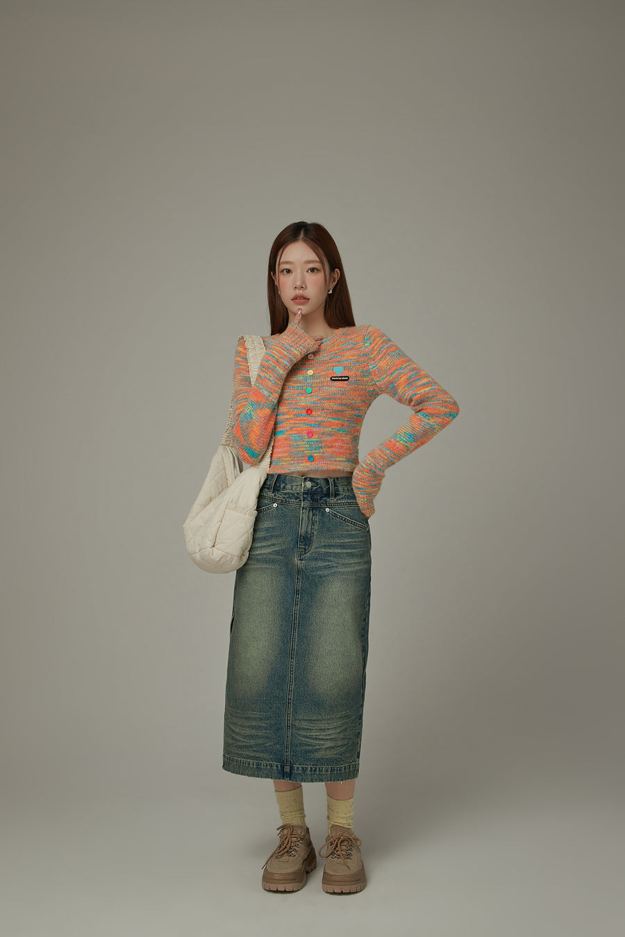 CHUU Rainbow Crop Knit Sweater