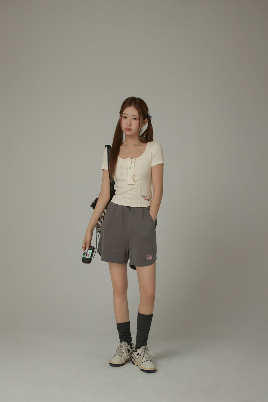 CHUU Elastic Waist Drawstring Sporty Shorts