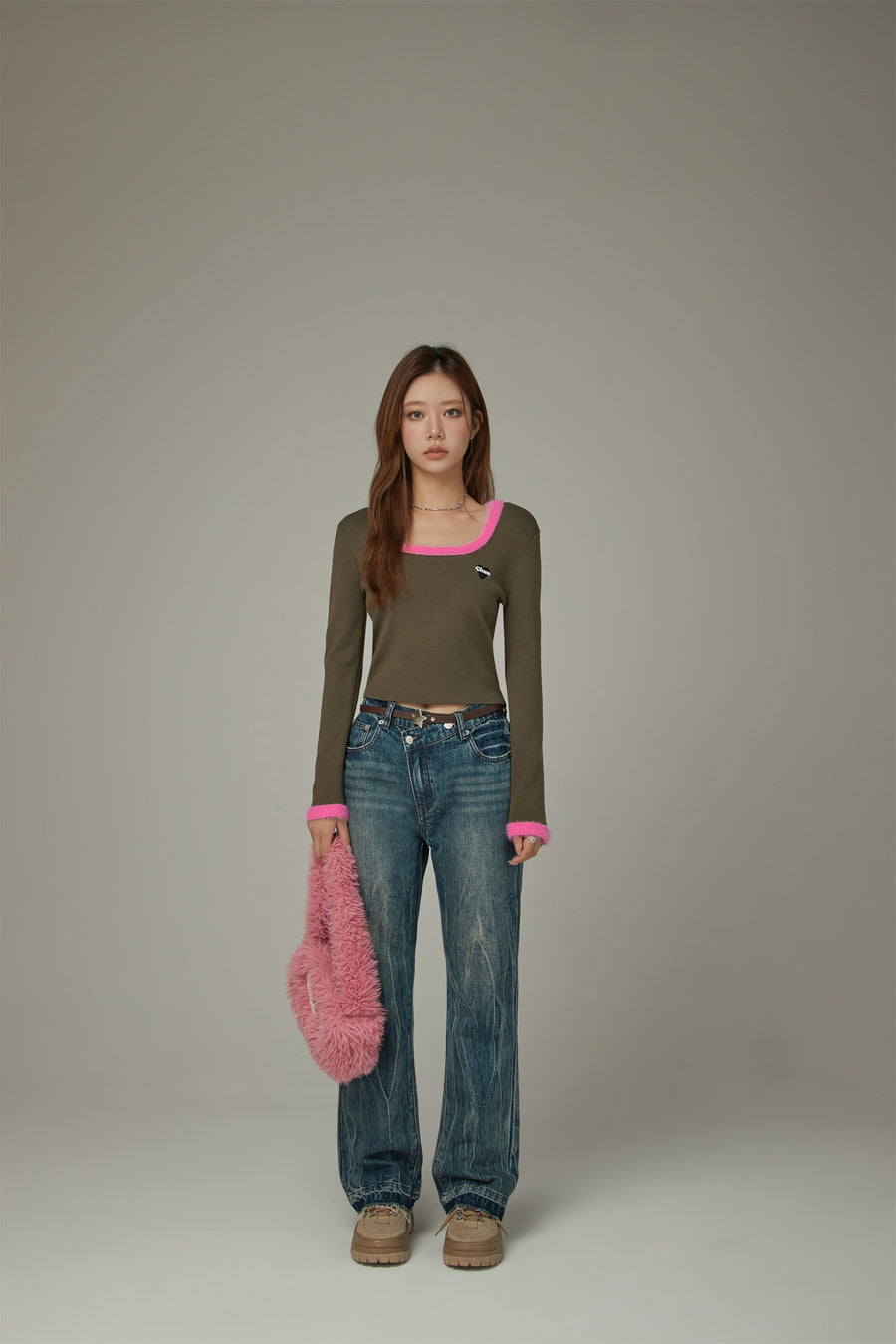 CHUU Wavy Raw Hem Bootcut Denim Jeans