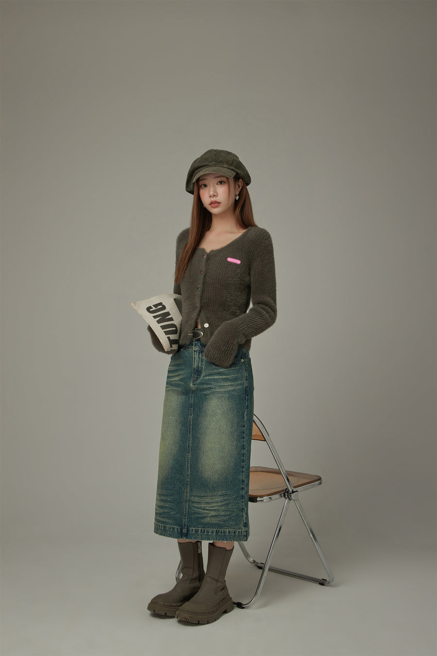 CHUU Vintage Slit Denim Skirt