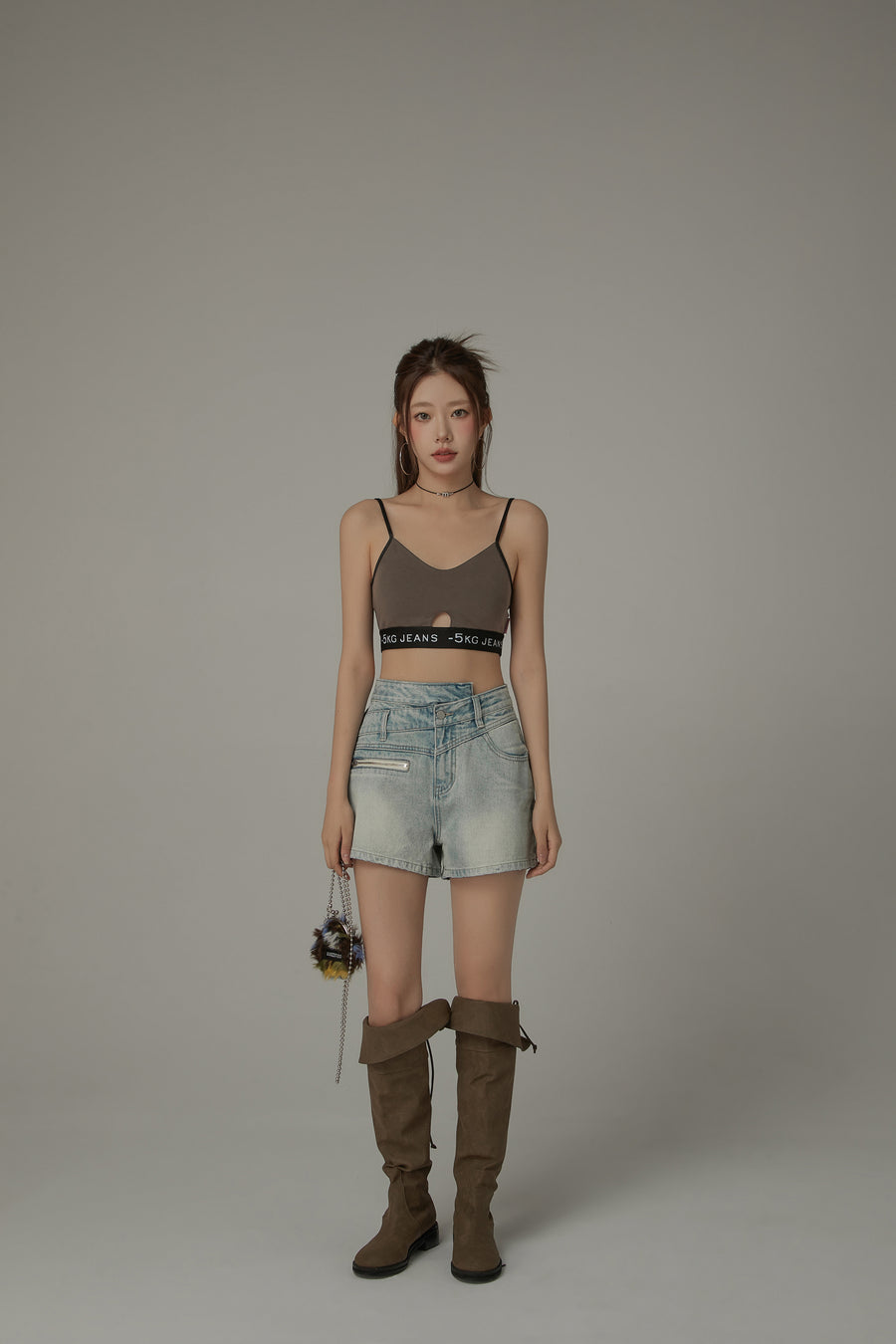 CHUU Asymmetrical Button Distressed Denim Shorts