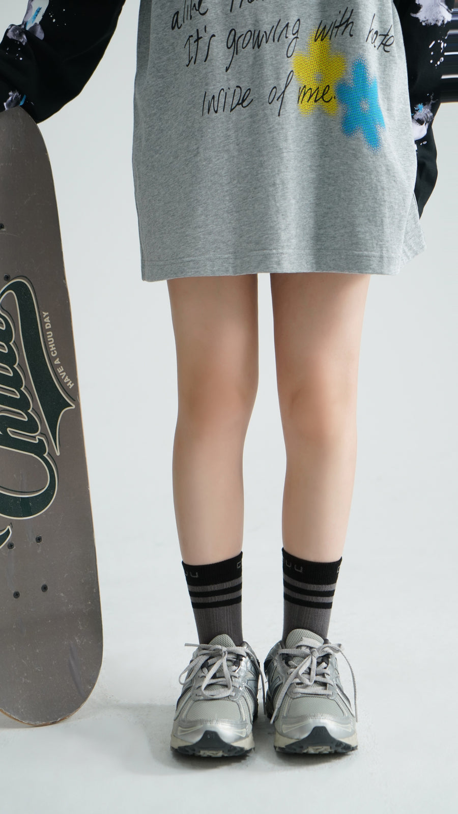 CHUU Color Logo High Socks