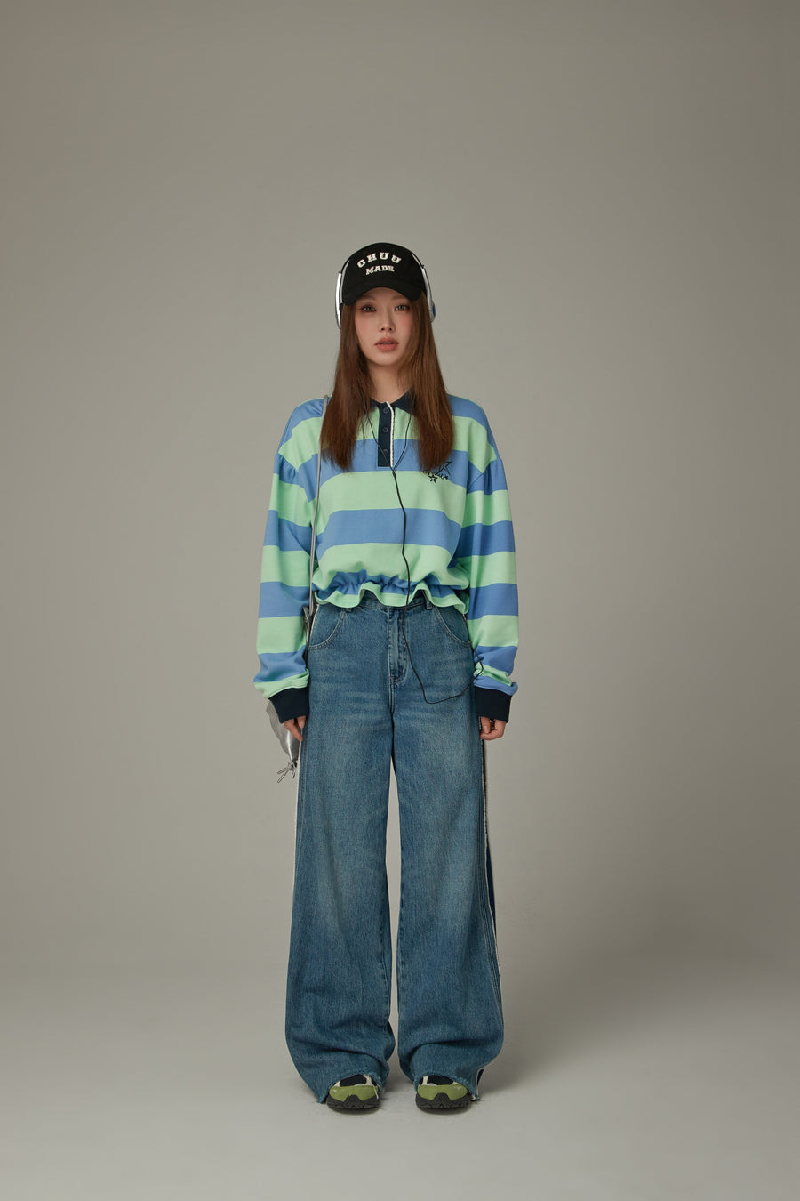 CHUU Polo Neck Stripe Sweatshirt